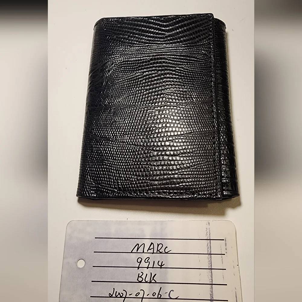 Men's 100% Lizard Shell Cordovan TriFold Wallet.  Black.